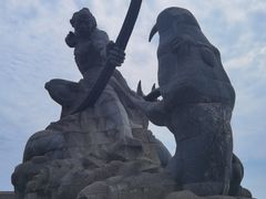 -巴陵广场