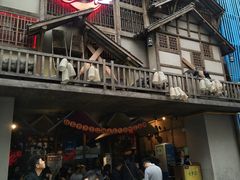 门面-哥老官重庆美蛙鱼头(西湖银泰十一哥店)