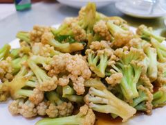 -宾朋海鲜特色美食餐厅·纯手工鲅鱼水饺(兴海路店)