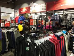 -PUMA品牌自营折扣店(天津佛罗伦萨小镇奥莱店)