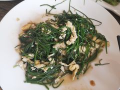 -壹阁胡羊焖饼(特色小吃街店)