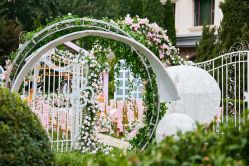 -花轿喜屋婚礼策划