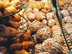 -Dough&Joe团憩(瑞虹天地月亮湾店)