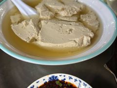 -土砂锅生态山庄·非遗砂锅雅鱼