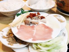 -桥香园云南过桥米线(金马碧鸡店)