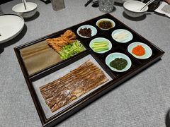 北京酱肉卷饼-柿合缘新京菜(国金中心商场店)