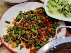 -焱焰鲜锅兔·佳味郑氏·自贡特色菜