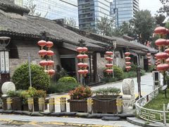 -万龙洲海鲜(南新仓店)