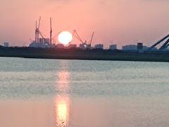 -上海滴水湖皇冠假日酒店
