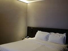 -汉庭优佳(成都一品天下蜀汉路东地铁站店)