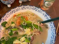 -霆记海鲜·只为这碗面(滨江店)