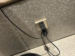 -星巴克臻选(上海中环广场2F店)