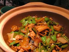 碾辣椒炒肉-吃饭皇帝大土家民族菜(正大广场店)