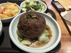 爆酱狮子头-阿姨食堂