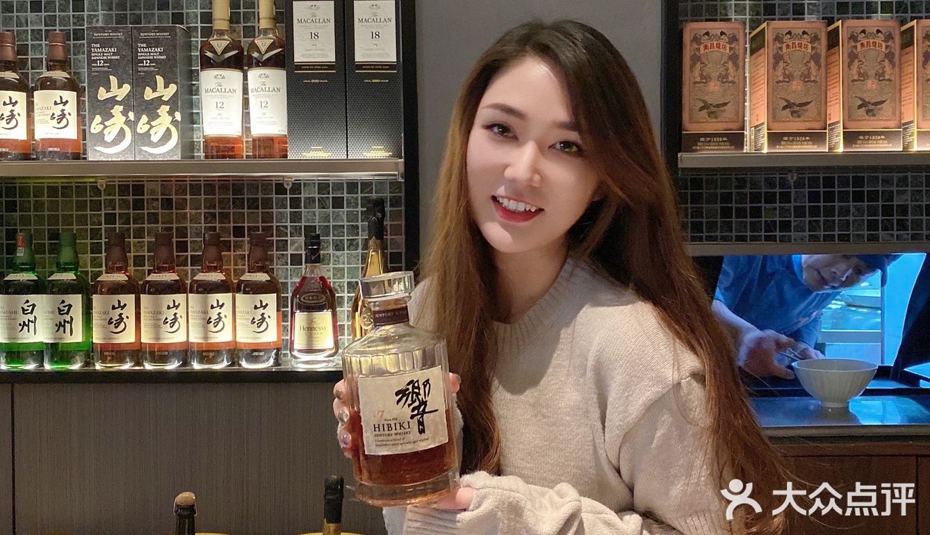 超有情调的湘菜馆，辣味很地道｜子小馆·湘