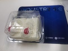 鲜奶小方蛋糕-红宝石·鲜奶小方(莘庄店)