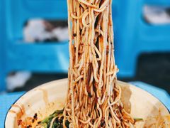 -吴八两面(华宇·北城中央店)