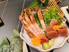 -山川小町·极番烧肉(新地假日广场店)