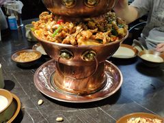 -巴四老城区炭火蛙锅(张江店)