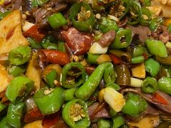 -渝信川菜 · 川味家常菜(长安店)