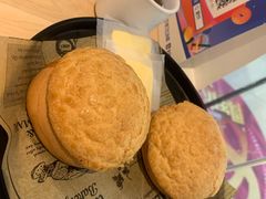牛油菠萝包-避风塘(百联东郊店)
