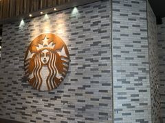 -星巴克臻选(湖滨道店)