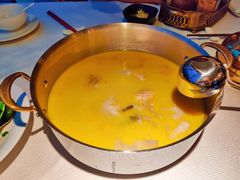 金牌花胶鸡鸡汤-熙瓏里(万科店)