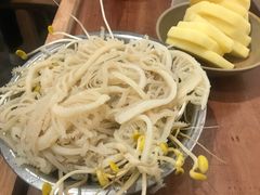-四小区火锅·巷子里的重庆火锅(花照壁店)