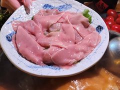 -贵厨酸汤牛肉(花果园国际中心店)