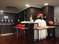 -汇泉王朝大饭店-旋转餐厅(南海路店)