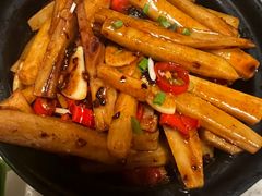 -嘉丰湘菜馆(芳群园店)