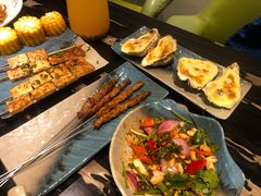 牛奶烤生蚝-千岛蚝高压锅生蚝·人参火锅(白云万达店)