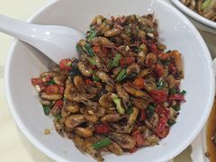 -笨罗卜浏阳菜馆(龙华鹏润达店)