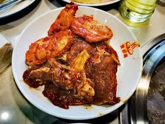 -爱永尚海鲜自助火锅烤肉(恩施店)
