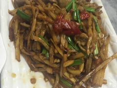 -红鼻子桂林米粉(金唐新光界店)