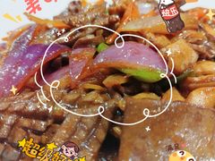 -八大碗·地道东北菜(中街店)