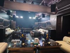 -W20 SHINING Party·K(悦豪和平路店)