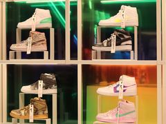 -NIKE品牌体验店(南京东路店)