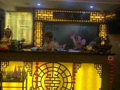 -莱仪堂艾灸经络养生馆(九亭一店)