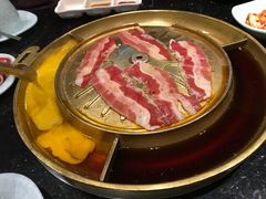 -猪啊牛呀羊啊铜盘烤肉(正大广场店)