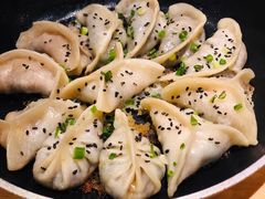 葱香煎饺-小金鬼·煎饺·鸽子汤