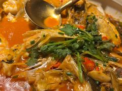 -魏铭鱼头捞饭(晋阳路店)