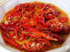 -扒虾小妹儿麻辣海鲜(宏图街店)