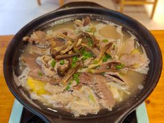 -乡土特色.冷锅鱼.牦牛肉汤锅