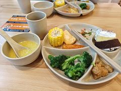 -素满香·全民食养自助(长宁龙之梦店)