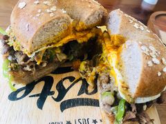 -Catch Bagel(芳草地店)