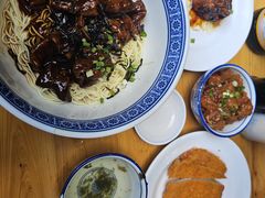 -沪西老弄堂面馆(定西路店)