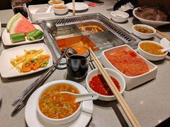 -海底捞火锅(旭辉MALL店)