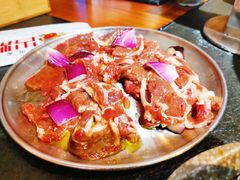 小黄牛上脑-火炉旺烤肉啤酒屋(沈北创始店)