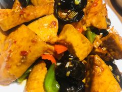 -东来菜馆•手抓海鲜家常菜•海鲜锅贴(鸽子窝店)